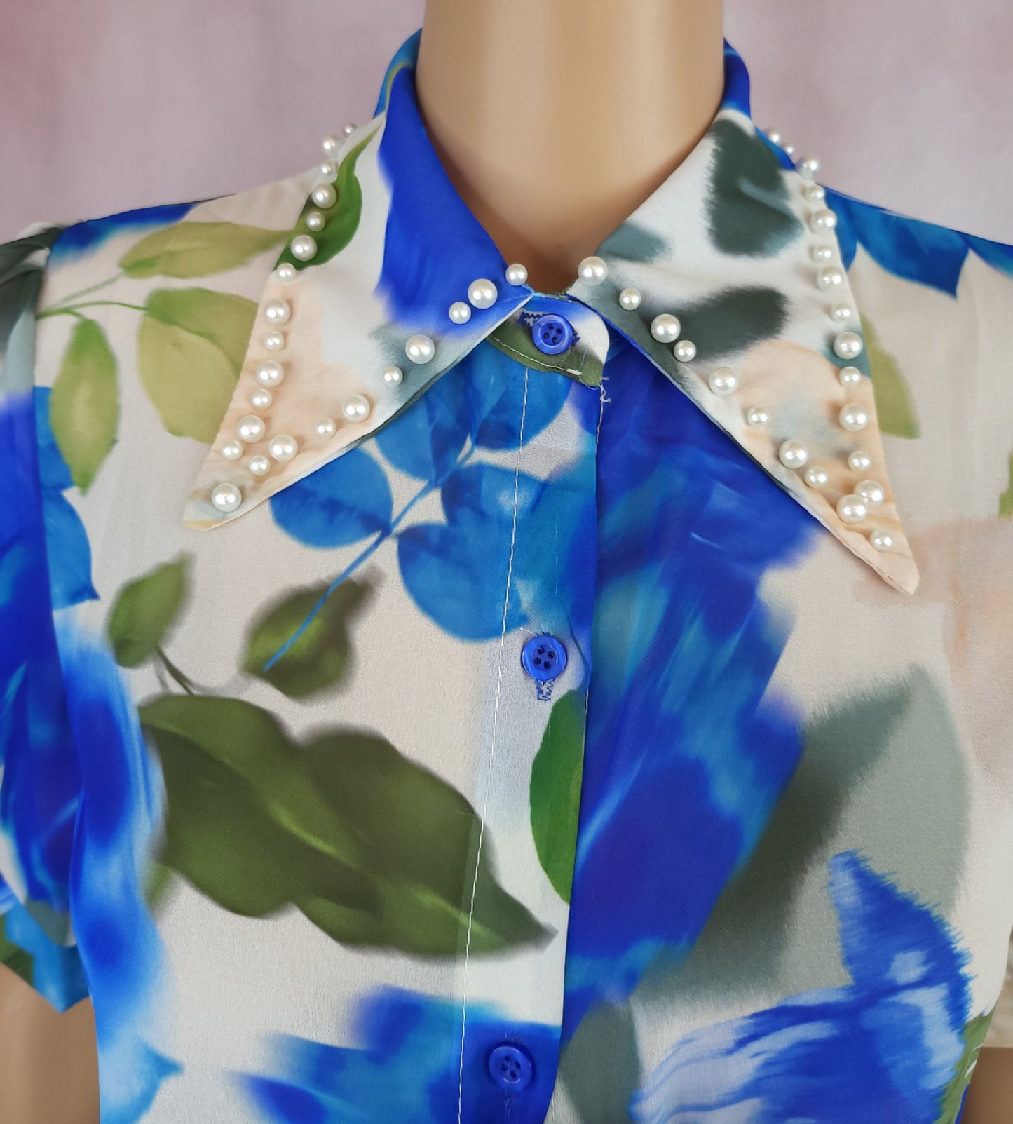 Flowers and pearls blouse
